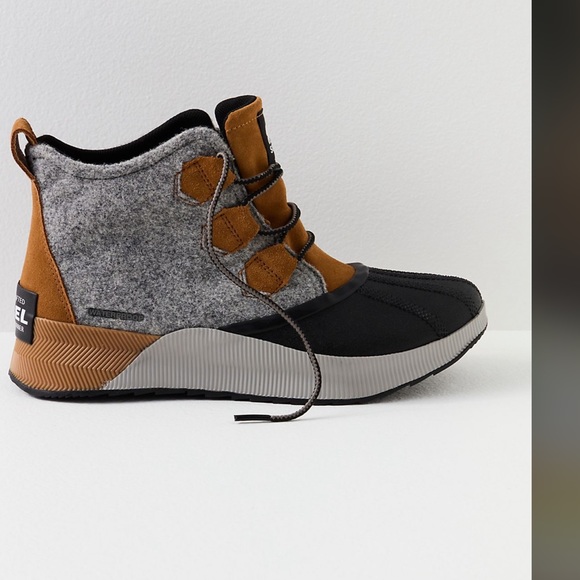 NEW! FREE PEOPLE SPRING SPECIAL!!! Out N About SOREL Classic Boots 9.5 - Picture 5 of 5